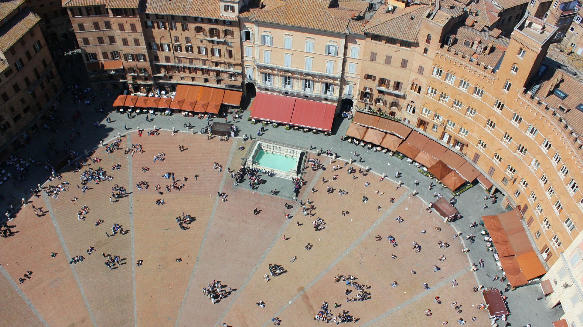 Siena Piazza del Campo Torre Mangia Najpiękniejsze widoki Toskanii