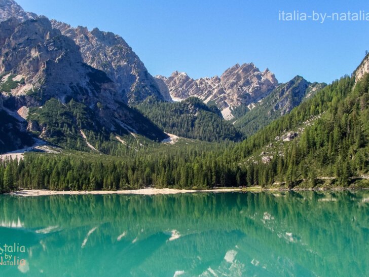 Jezioro Braies Południowy Tyrol Włochy najpiękniejsze jezioro w Dolomitach