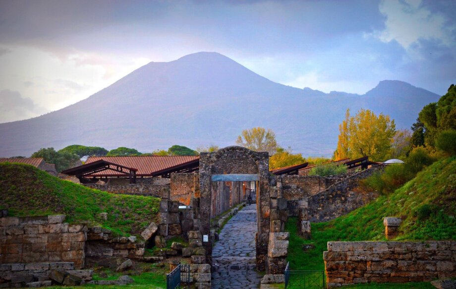 Pompeje Pompeii rzymskie miasto grzechu zwiedzanie, dojazd, bilety, informacje praktyczne, ciekawostki, restauracja
