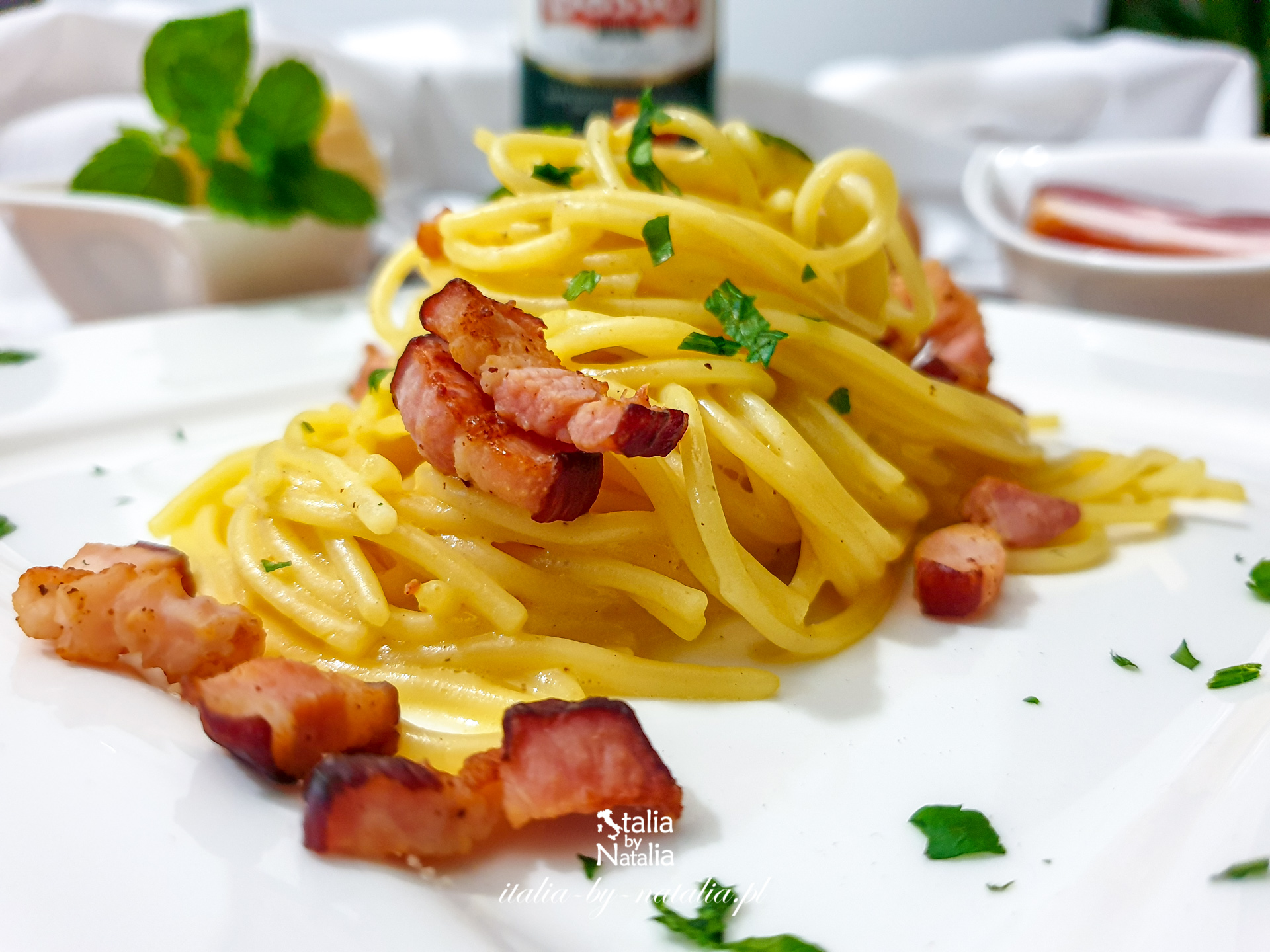 Spaghetti alla carbonara - przepis oryginalny na prawdziwą carbonarę