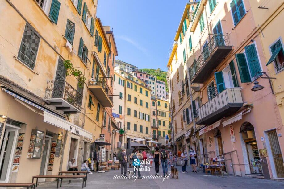 Riomaggiore - najpiękniejsze miasteczko w Cinque Terre, Liguria