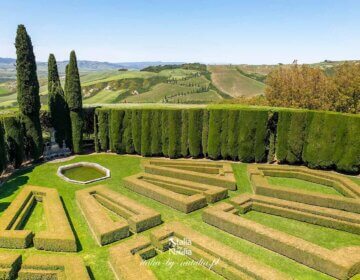 La Foce - ogrody z pięknym widokiem na wzgórza Val d'Orcia w Toskanii