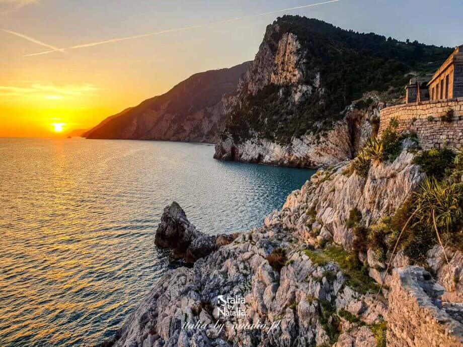 Portovenere - romantyczny zachód słońca na krańcu Ligurii