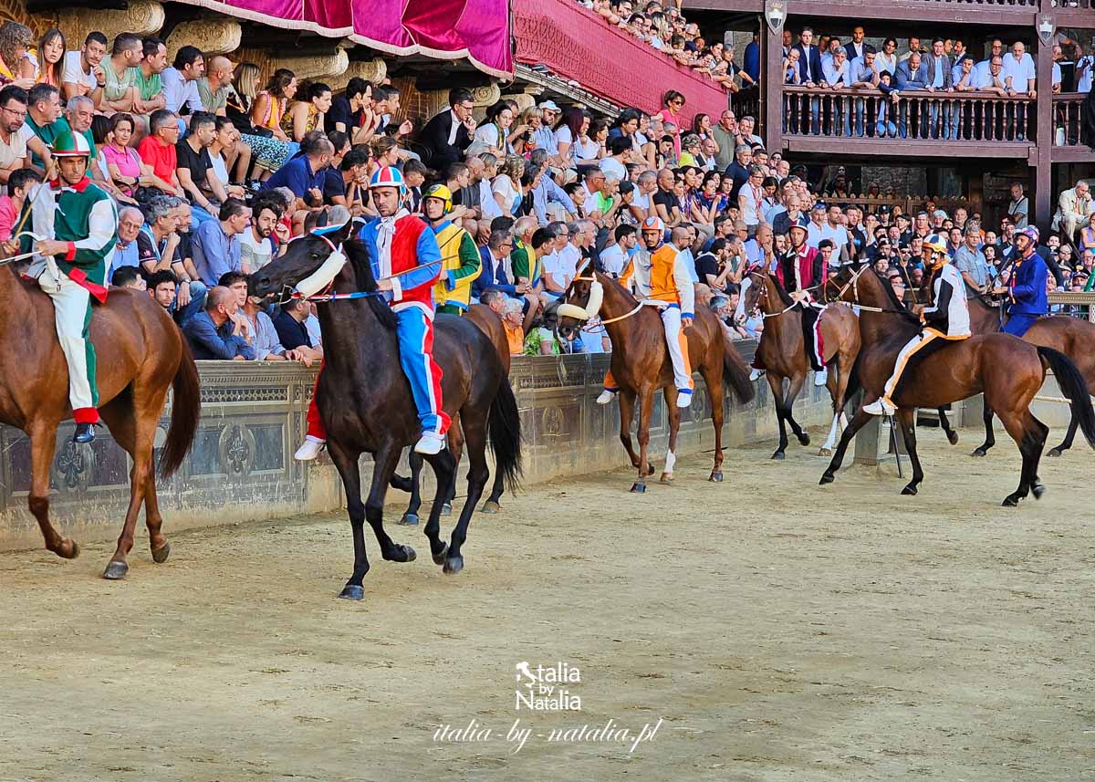 Palio w Sienie - historia, tradycje, emocje. Relacja z palio 2024 + informacje praktyczne