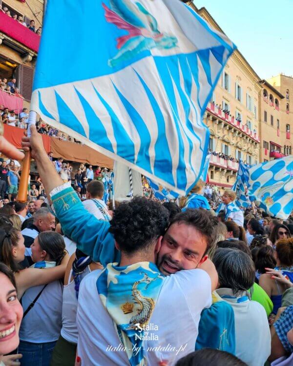 Palio w Sienie - historia, tradycje, emocje. Relacja z palio 2024 + informacje praktyczne